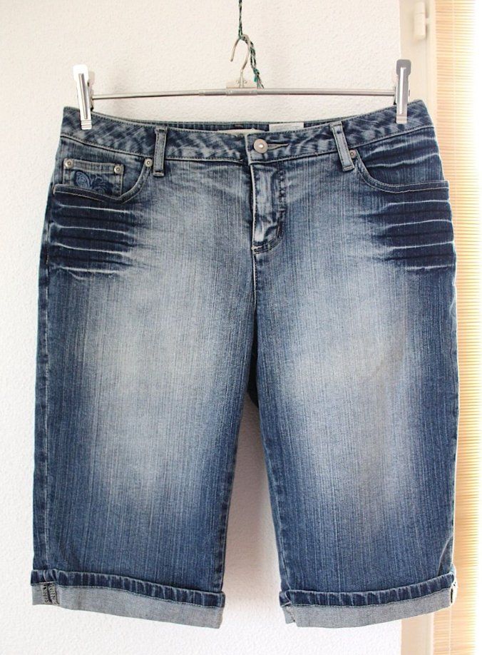 Jeans: Kurze Damen Jeans, Gr.40 – Usato da Locarno venduto da madame-tus-sauds 1