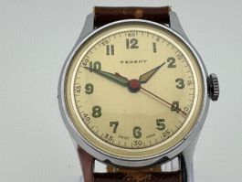 Tegrov herrenuhr Handaufzug très rare vintage