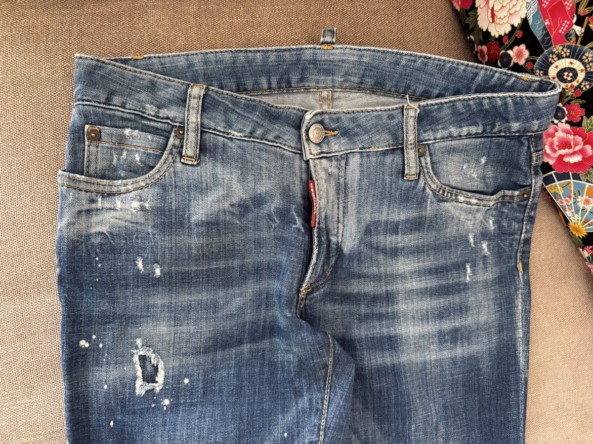Dsquared2 Jeans: Original Dsquared2 Jeans, Size 40, Slim Fit, Stylish – Nuovo (secondo la descrizione) da Wallisellen venduto da Corinne.- 7