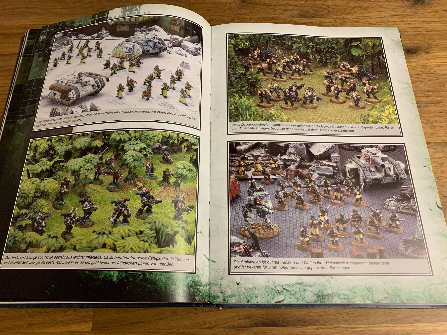 Libri: Warhammer 40000 Regelbuch – Usato da Winterthur venduto da Compiorg 4
