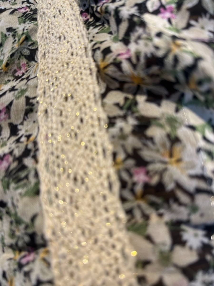 Sezane Camicette: Chiffon Bluse MEISIE, Spitze, Blumenmuster – Usato da Steinhausen venduto da nwe_t8nj 2