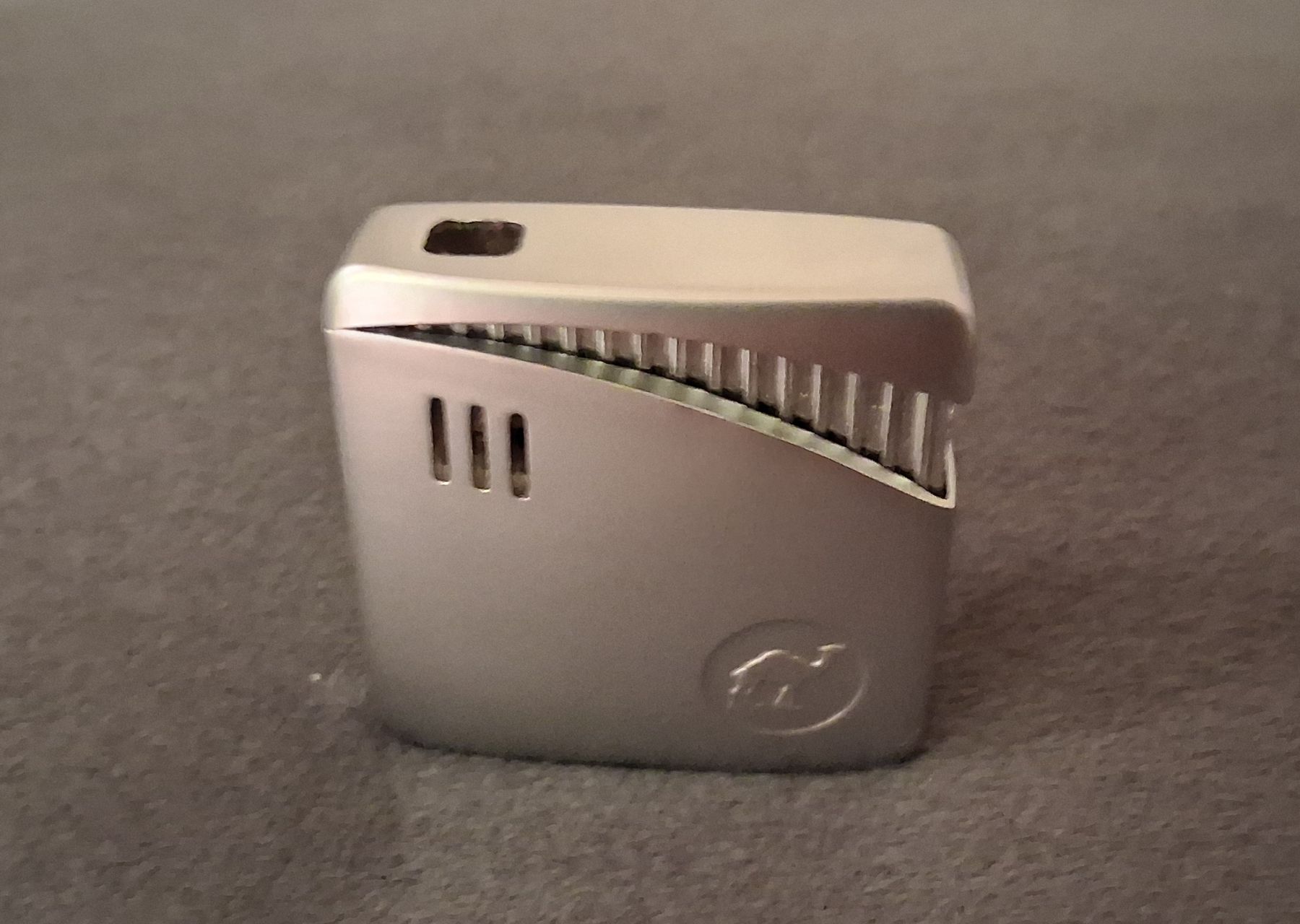 Camel Accendini: Briquet de collection Camel – Nuovo e nell'imballaggio originale da St-Imier venduto da supernova21 4