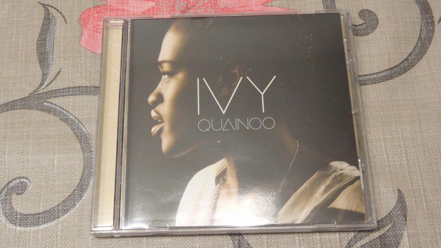 CD: Ivy Quainoo CD – Usato da Olten venduto da Disc-Ausverkauf
