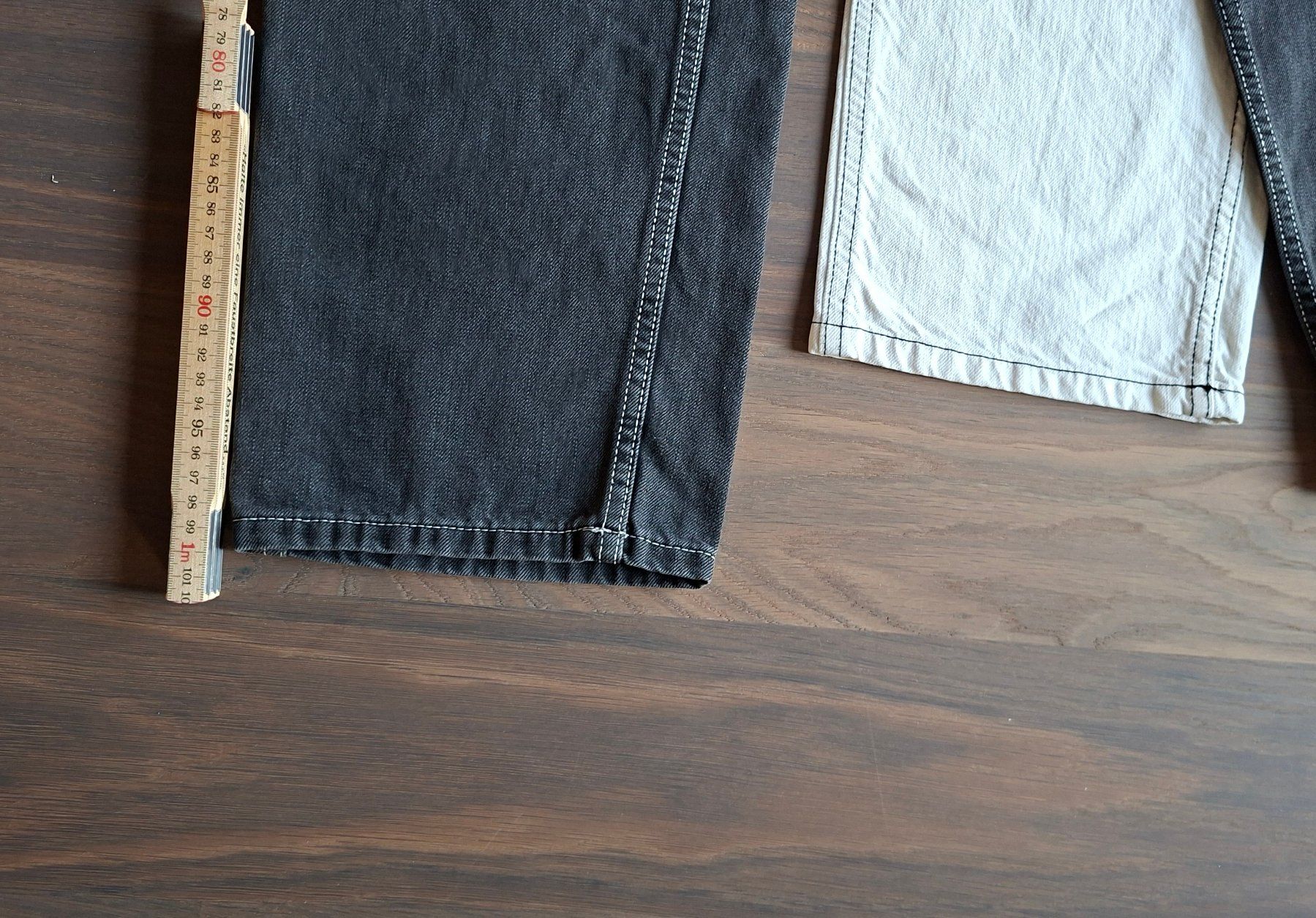 Pantaloni: Hose schwarz und weiss Gr. 40 – Usato da Küssnacht am Rigi venduto da AutoVilla 5