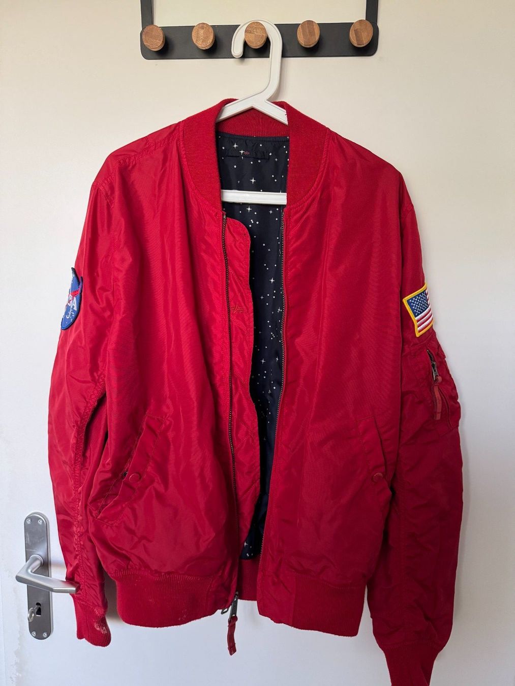Alpha Industries Giacche: Bomber NASA Alpha Industries – Usato da Mont-sur-Rolle venduto da ryn_2tlx