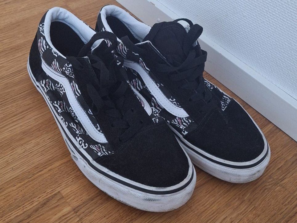 Vans Herrenschuhe: Schuhe – Gebraucht aus Horgen von bea_j25f
