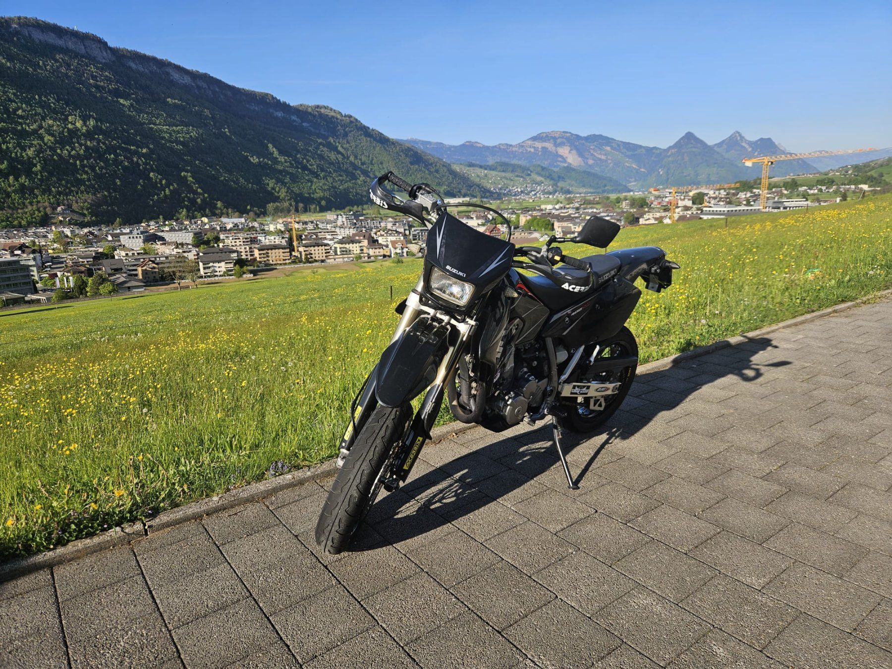 Suzuki Strada: Suzuki DR-Z400SM – Usato da Oberdorf NW venduto da 5wiwa7