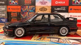 BMW M3 Sport Evolution Solido schwarz 1:18