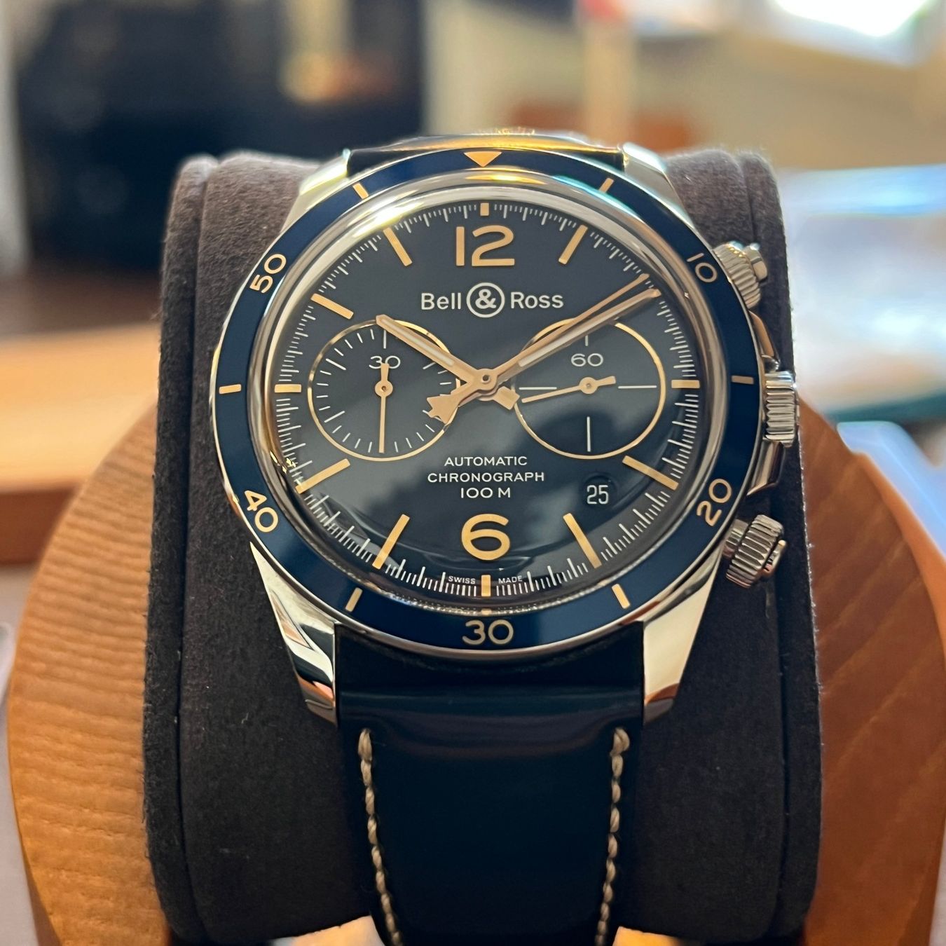 Bell & Ross Orologi: Bell & Ross Aeronavale Chrono Automatic BRV2-94 – Usato da Carouge GE venduto da Watchaser