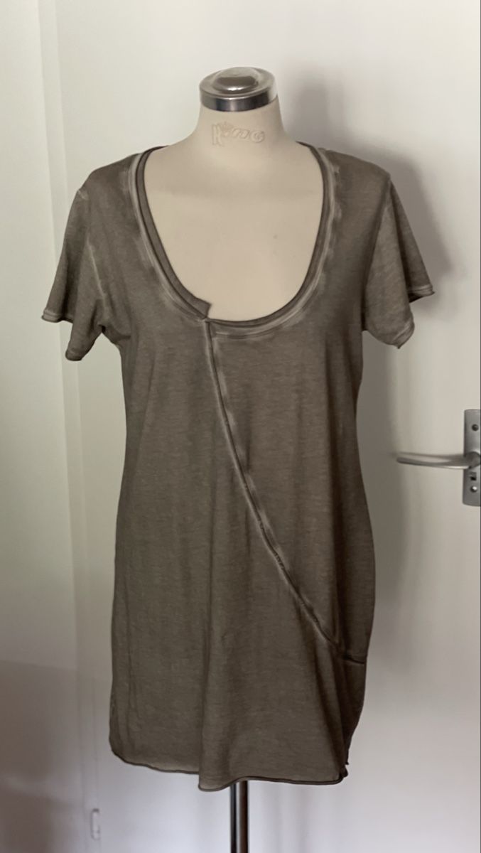 Barbara Speer T-shirt: Barbara Speer Shirt Grösse 3 – Usato da Schaffhausen venduto da marakesch41