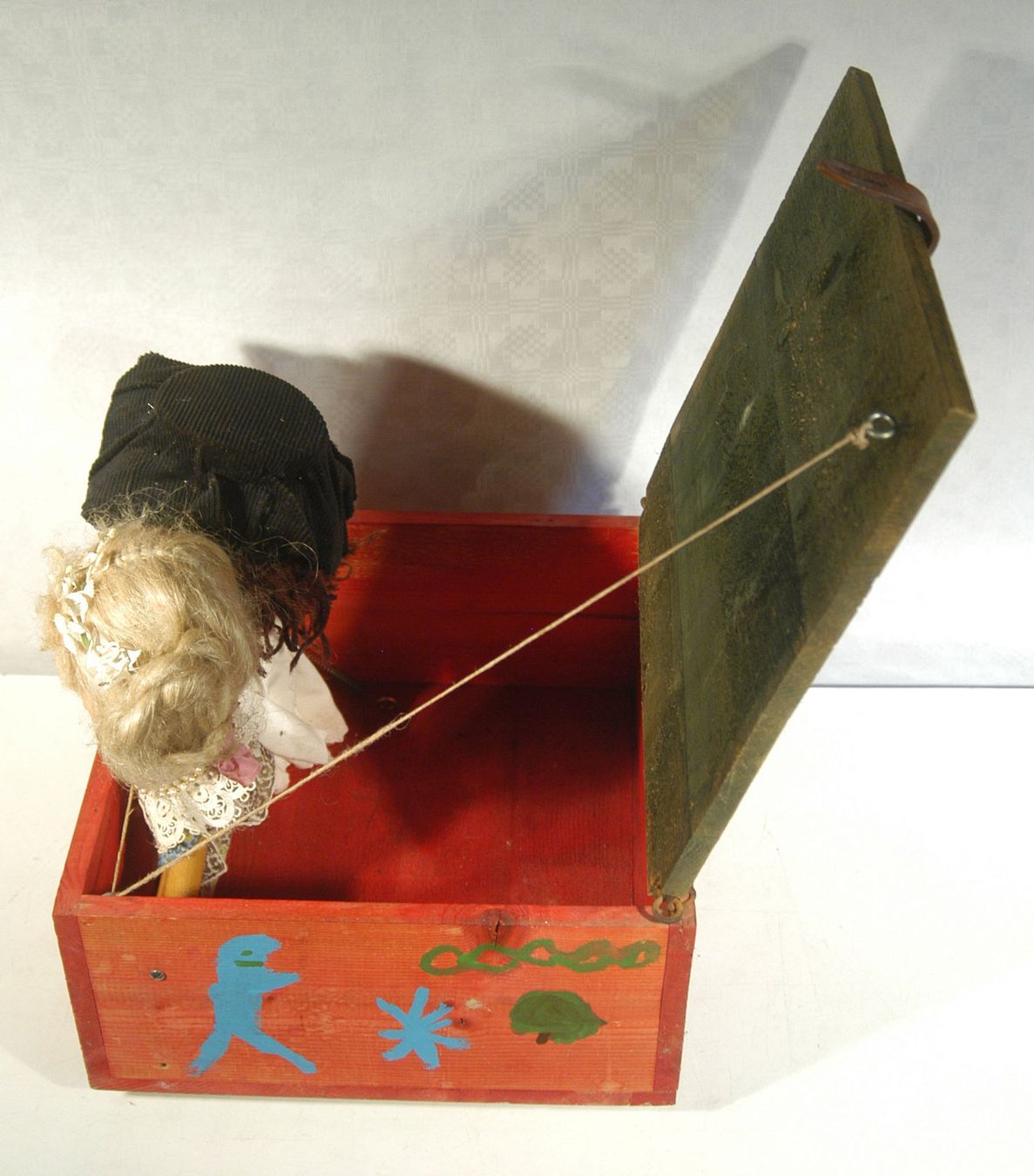 Figurines: Zauberkasten mit Pappmacheefiguren – D'occasion à Herisau par Wisen 6