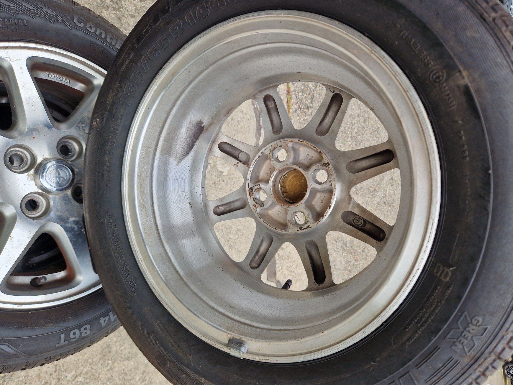 Toyota Pneumatici & Ruote complete: Aluradsatz Toyota Corolla AE111 – Usato da Kerzers venduto da Ernst12345 9