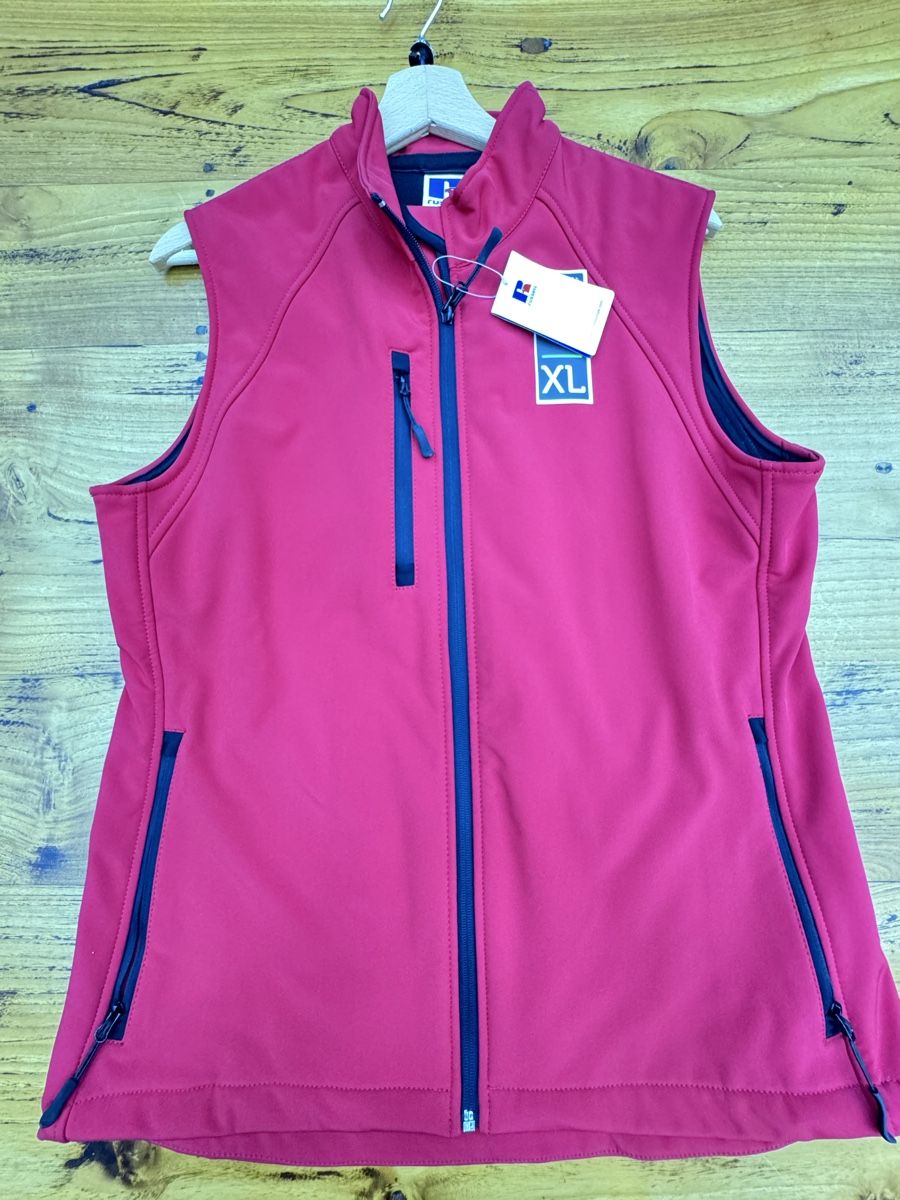 Gilet & Giacche senza maniche: Russell Damen Weste, Softshell, Gr. XL, Neu, Rot – Nuovo e nell'imballaggio originale da Altdorf UR venduto da Lilelo82