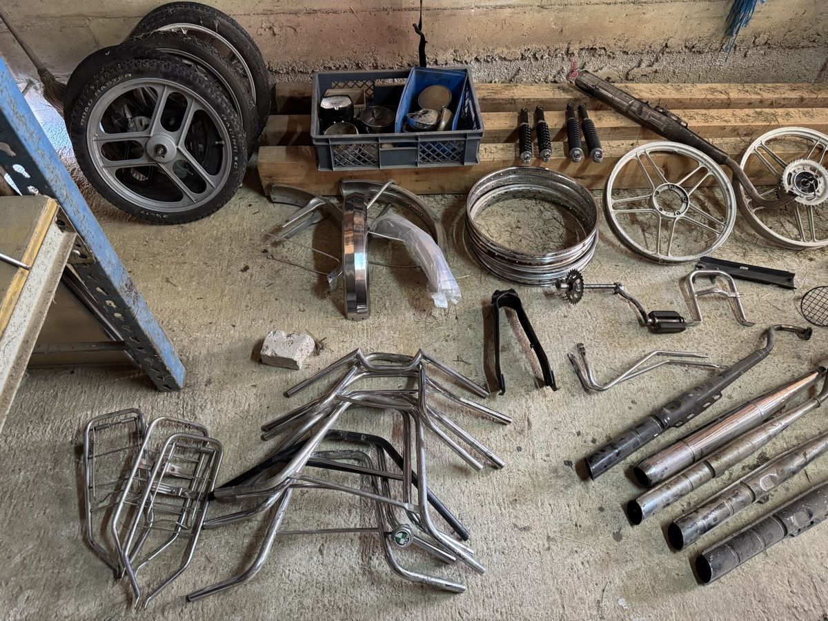 Puch Parti ricambio per ciclomotori: Puch, Sachs Teile/Lager – Usato da Wegenstetten venduto da mcfly321