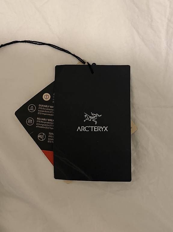 Arcteryx Giacche: NEUE Arcteryx Jacke – Usato da Basel venduto da sor_8stw 2