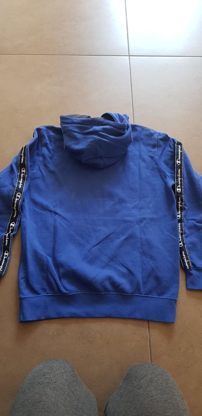 Pulls et sweat-shirts: Pull Champion – D'occasion à sion par ckmoi01 4