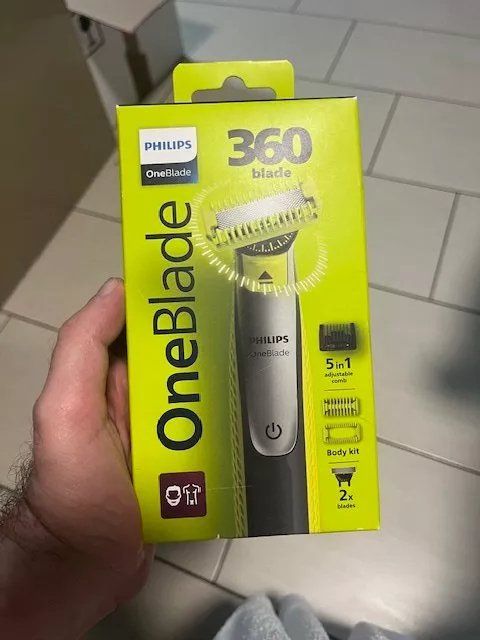 Philips Rasoi & Lamette da barba: Phlips Oneblade 360 rasoir face + body – Nuovo e nell'imballaggio originale da Noville venduto da Berlusconi55
