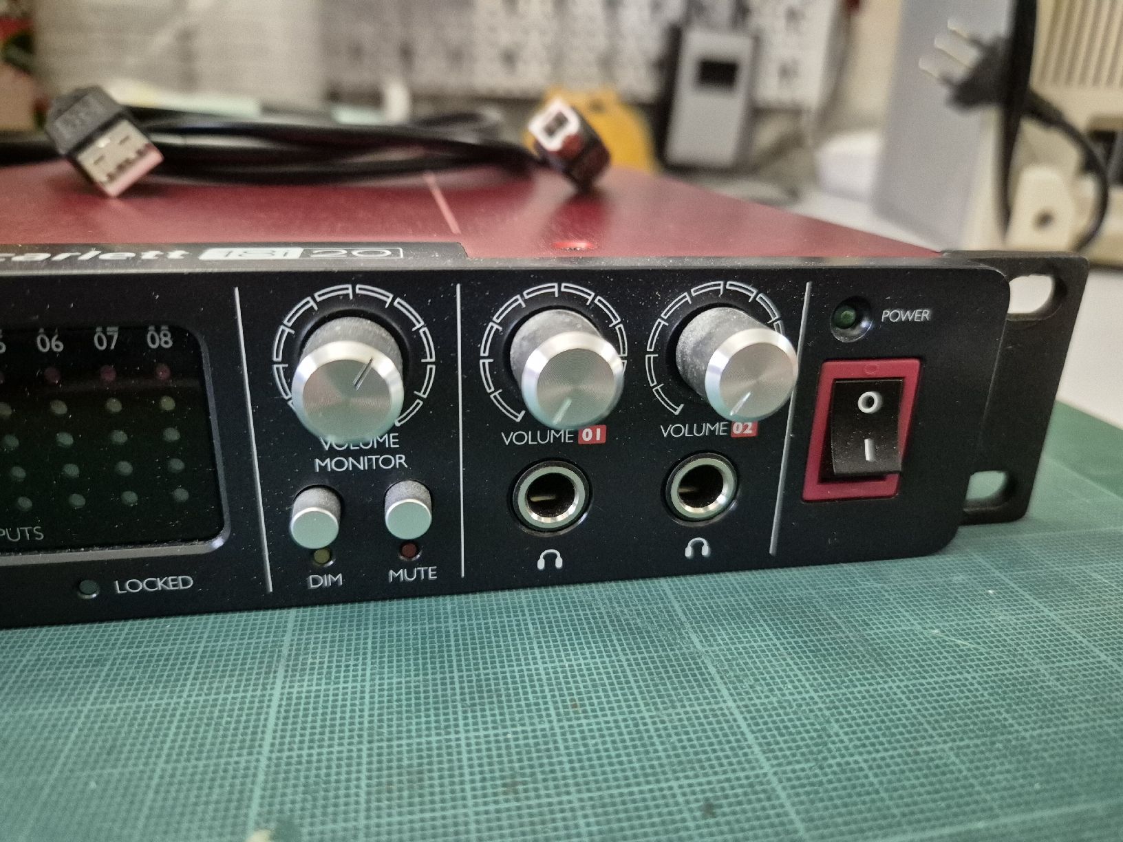 Focusrite Studioequipment: Focusrite Scarlett 18i20 – Gebraucht aus Le Noirmont von le_nico 2