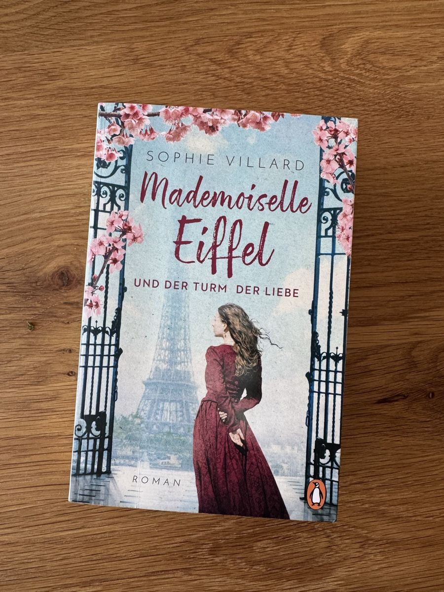 Livres: Mademoiselle Eiffel - Roman – D'occasion à Oberuzwil par lynni_97