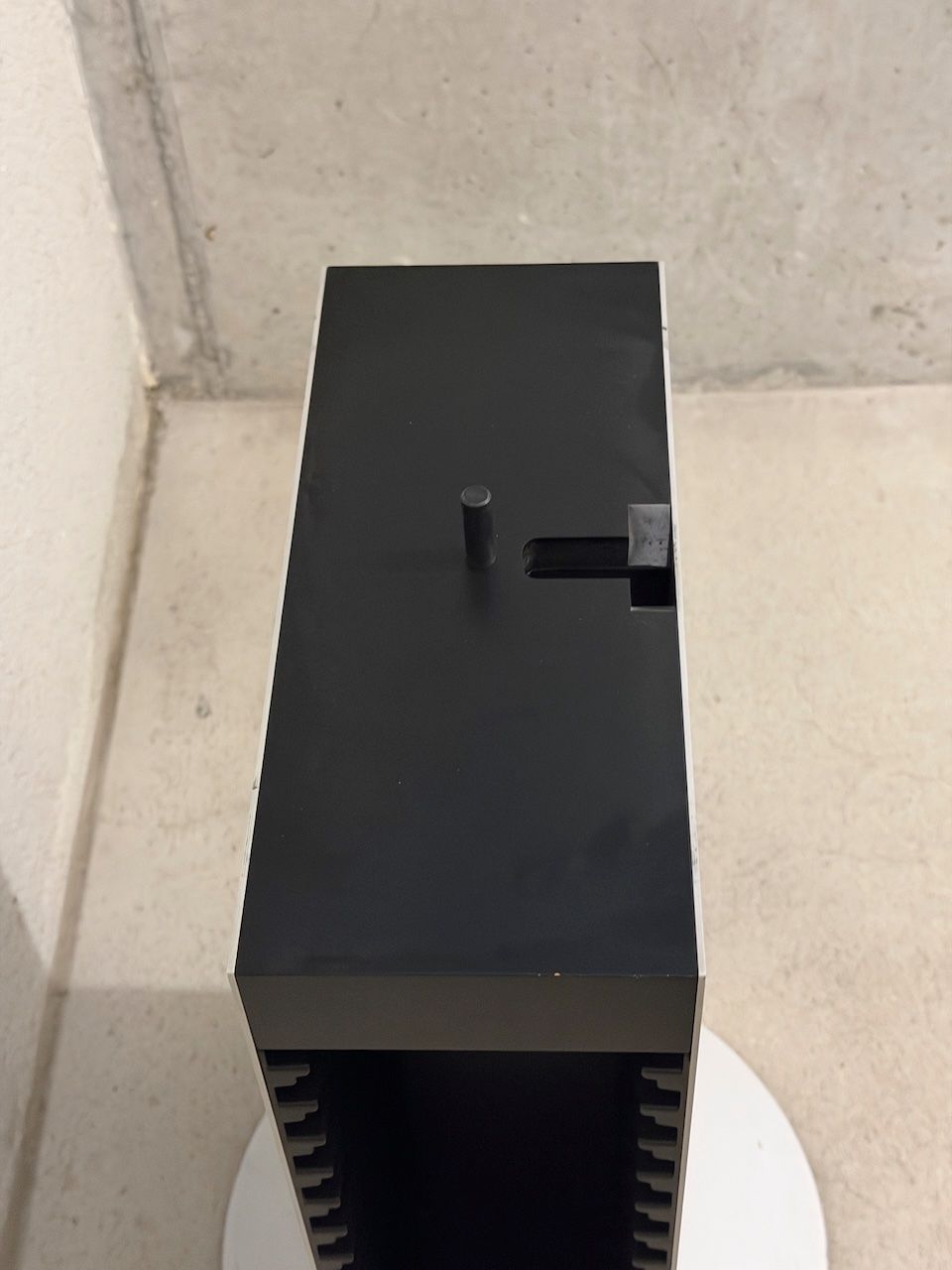 Racks & Supports: Bang Olufsen Ouverture Stand/CD storage – D'occasion à Gockhausen par jdu_hzd2 3