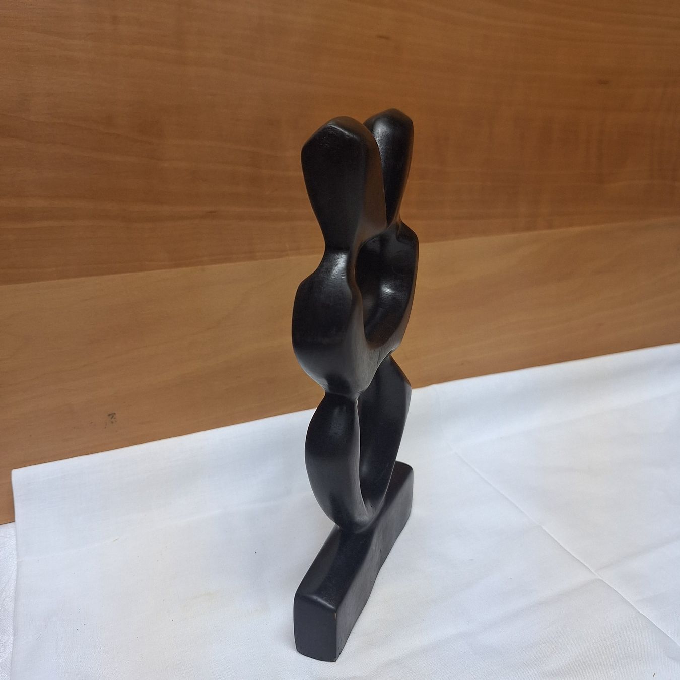 Skulpturen & Statuen: Vintage, kunstvolle Figur Holz, 2 Liebenden oder Eule – Gebraucht aus Winterthur von Goldpipau 2