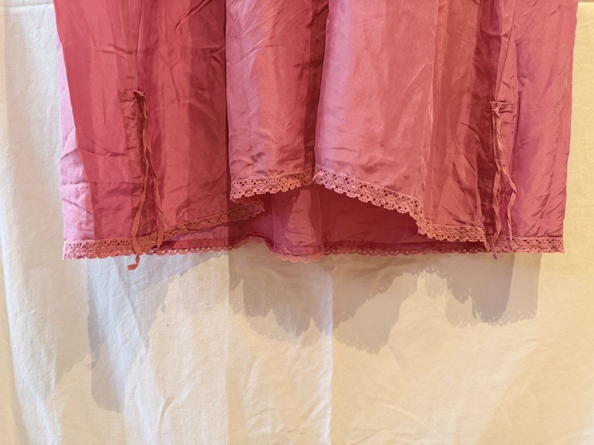 Nile Robes: NILE – D'occasion à Urnäsch par _._naomi_._ 1