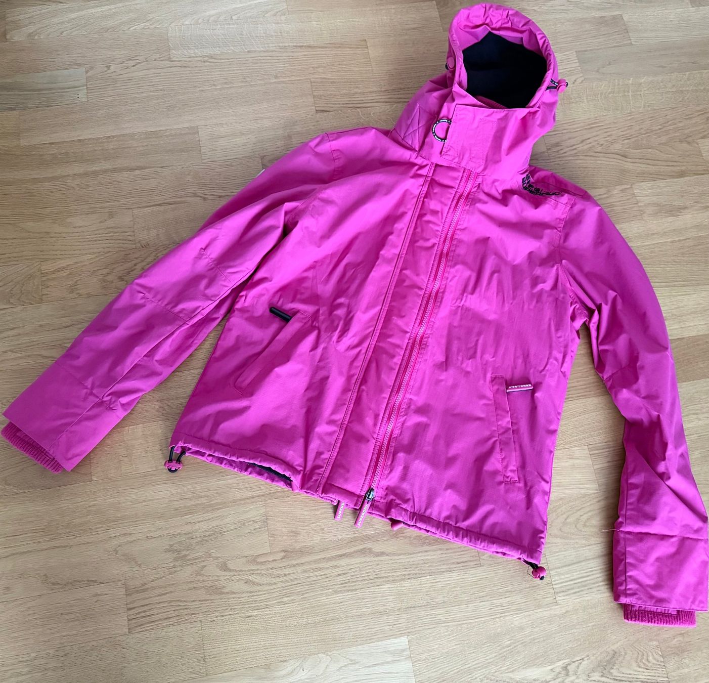 Jacken: Superdry Damen-Jacke Grösse XL – Gebraucht aus Frauenkappelen von HDPerle 1