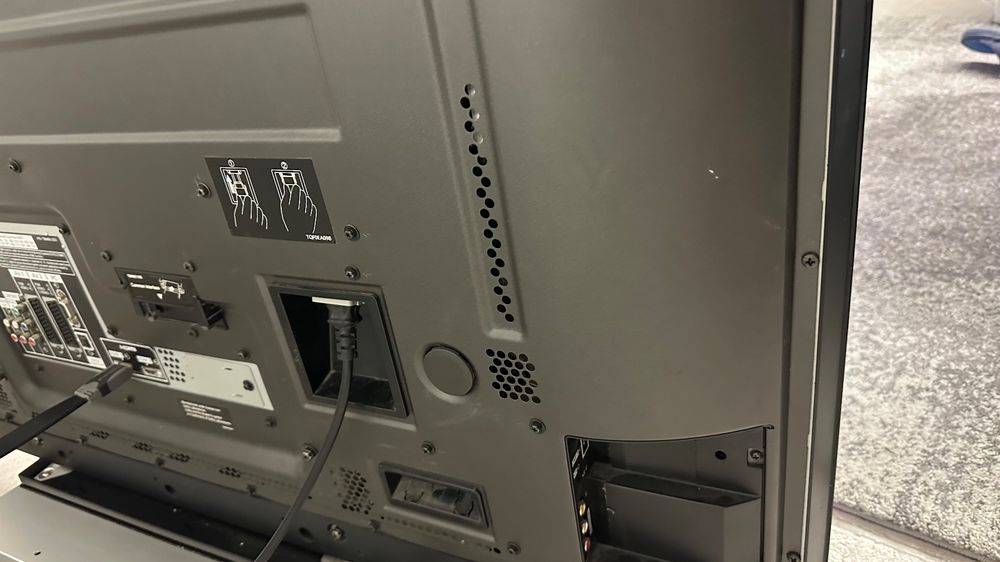 Panasonic FullHD Plasma TV (TH42PZ85E Tuner schwarz Kaufen auf Ricardo