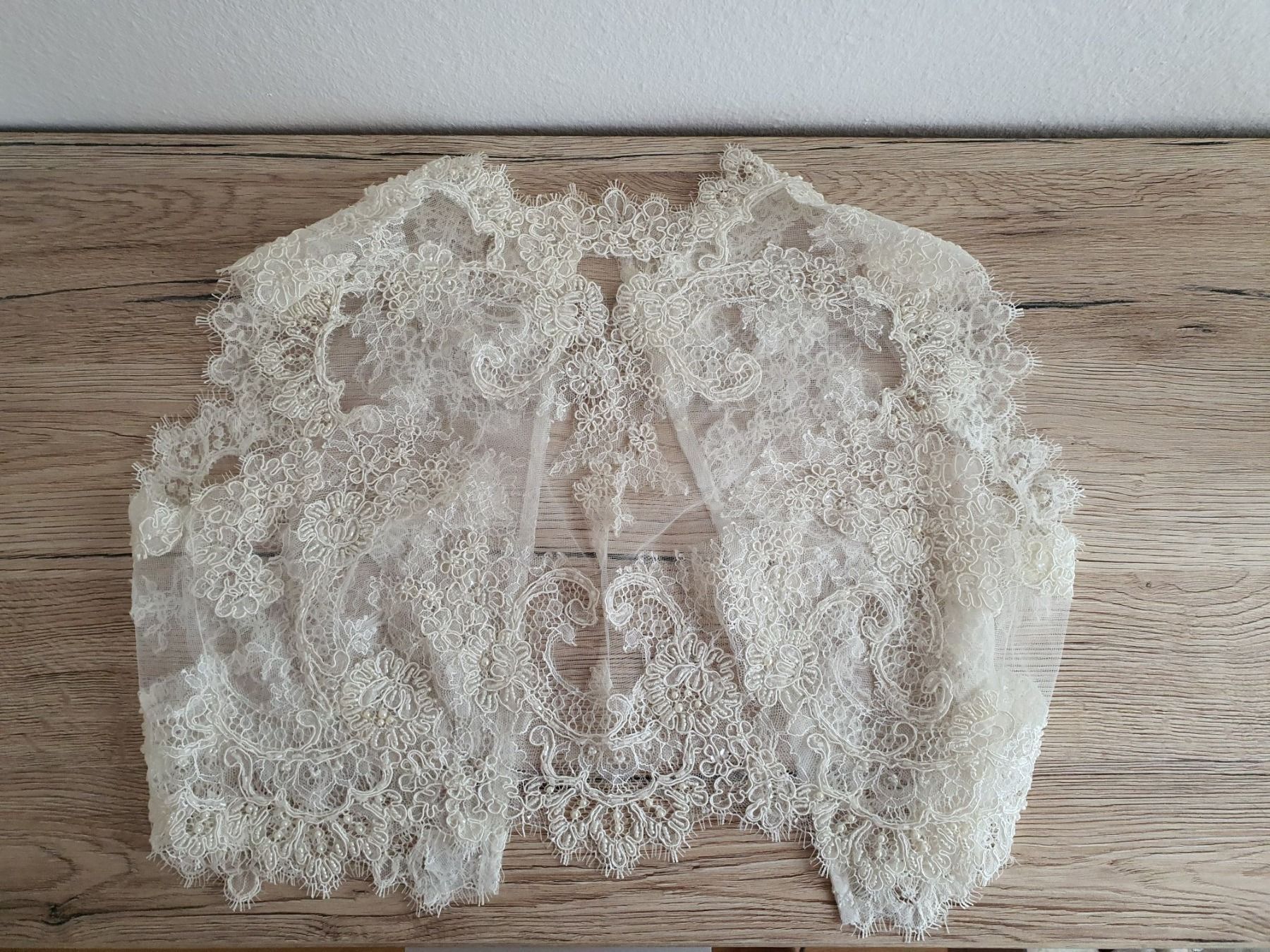 Bolero: Wunderschöne Bolero Gr S – Nuovo (secondo la descrizione) da Wädenswil venduto da sos_6vlx