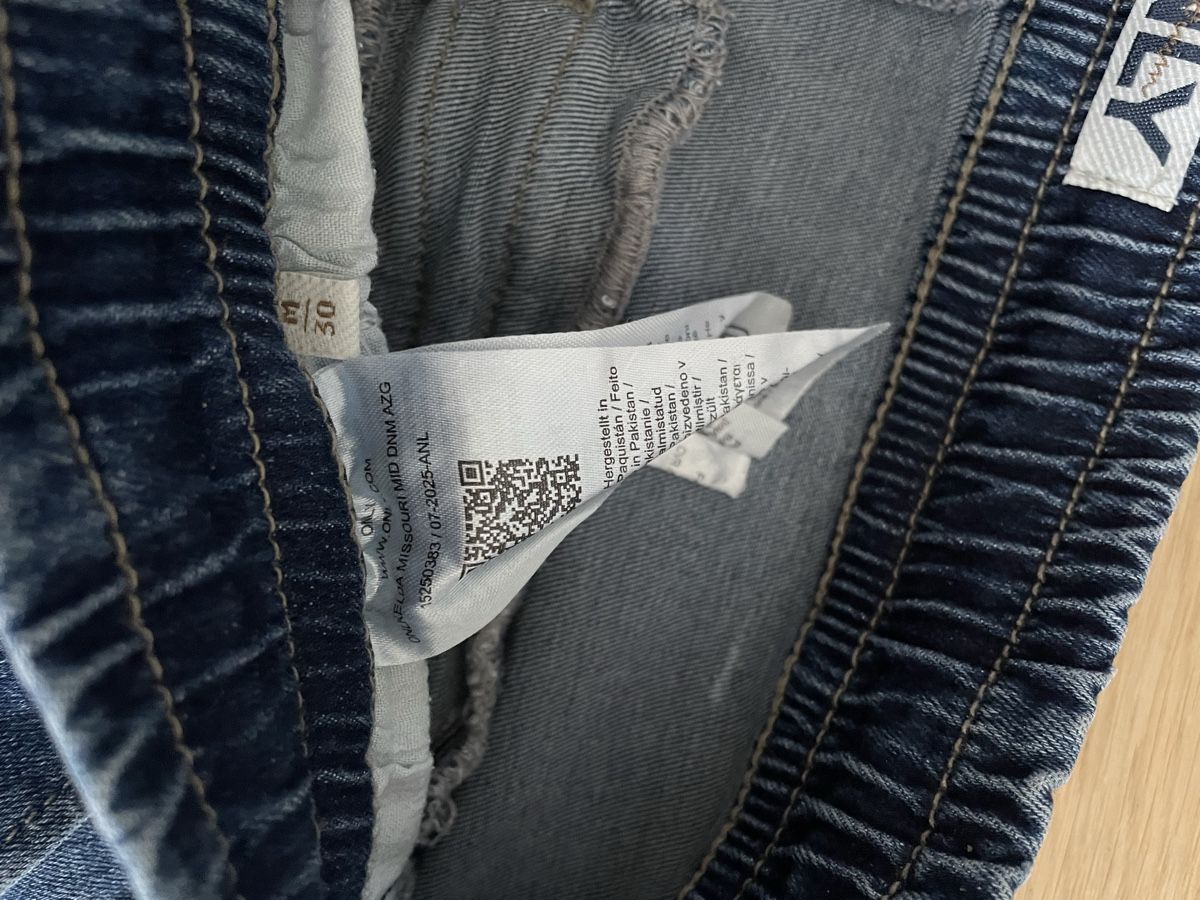 Only Jeans: Dunkelblaue Only Jeans Gr. M 30 – Neu (gemäss Beschreibung) aus Wichtrach von estrella03 5