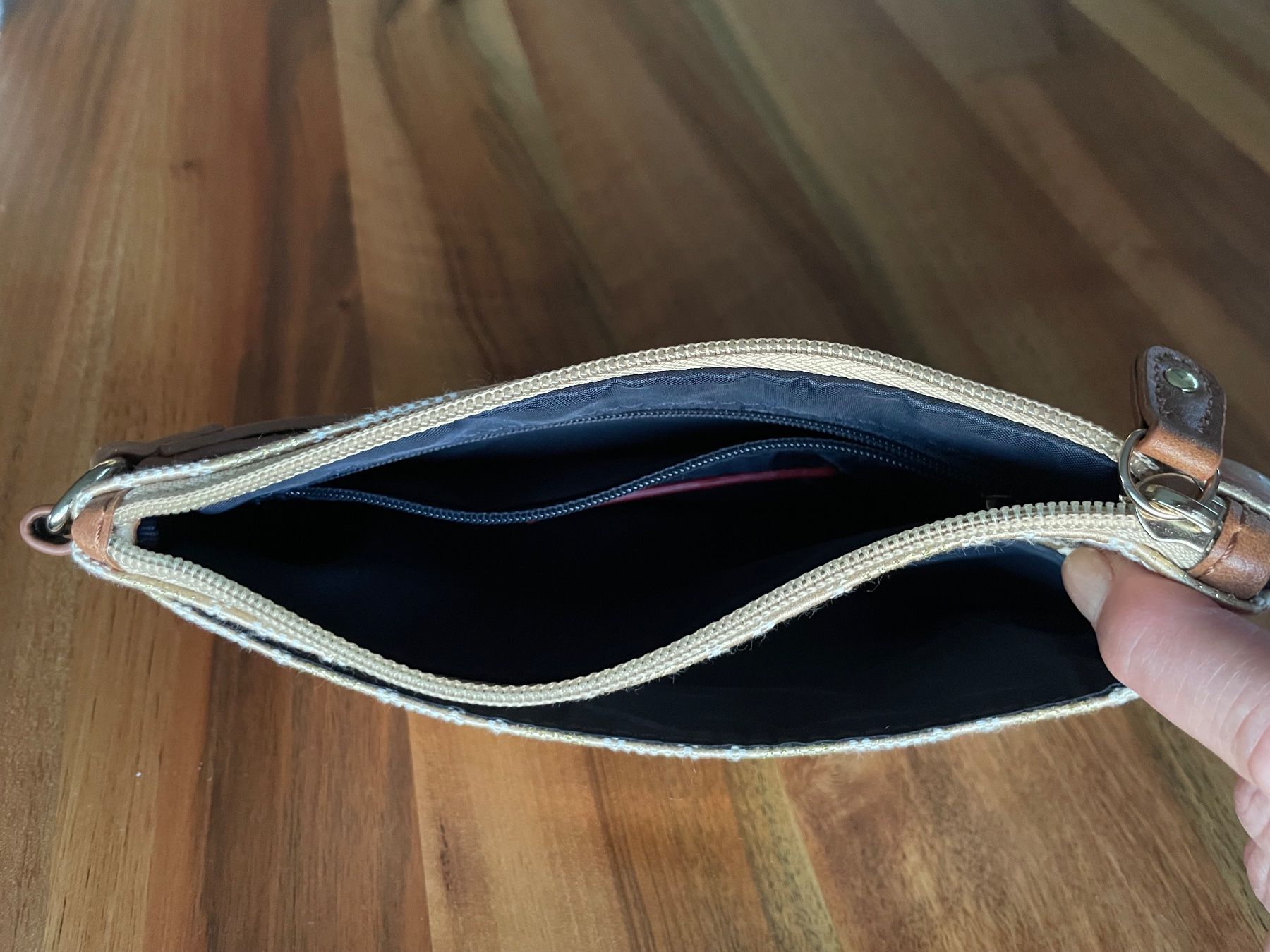 Tommy Hilfiger Portafogli: Wallet /Clutch Tommy Hilfiger – Nuovo (secondo la descrizione) da Lachen SZ venduto da schoenundgut 3