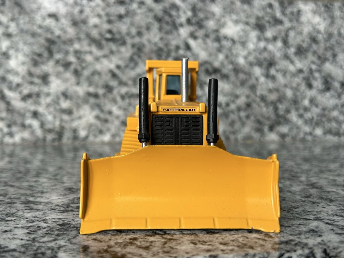 Joal Kit di modellismo & Modellini statici: Caterpillar D 10 Dozer, Joal – Usato da Horw venduto da Tigercat635 1