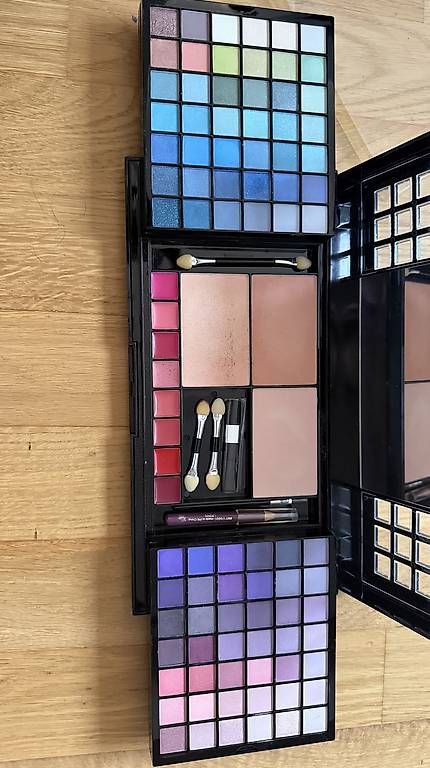 Make-up: Schminkkoffer – Usato da Effretikon venduto da lil_vgd5 2
