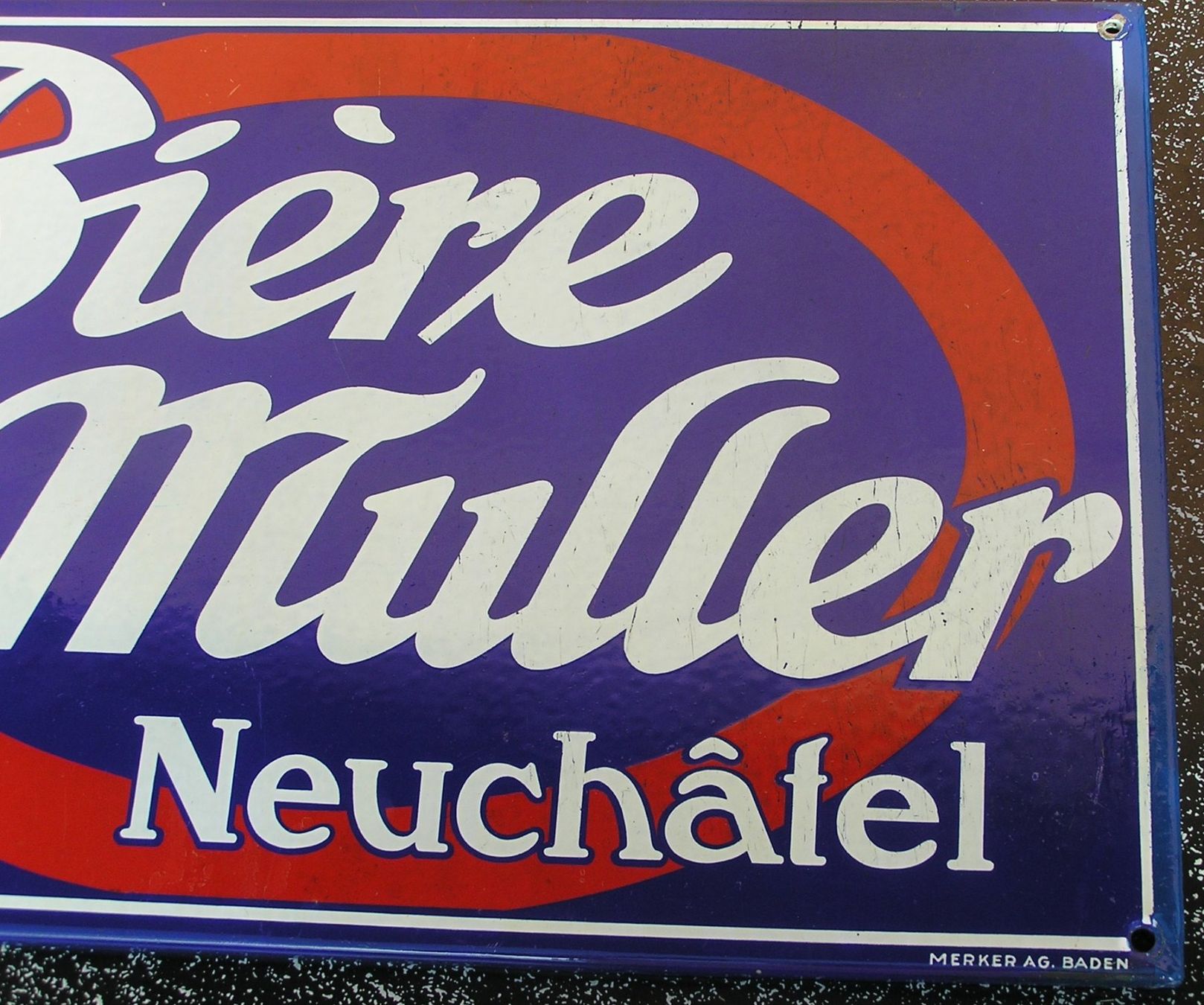 Insegne: EMAILSCHILD BIERE MULLER NEUCHATEL – Usato da Grenchen venduto da Antique-hunter 1
