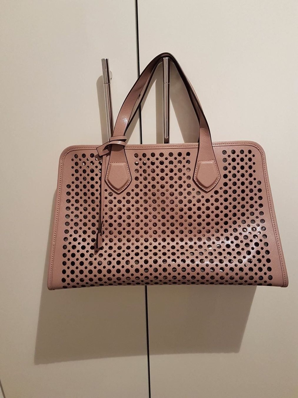 Borse da donna: Original Coccinelle perforated moon – Usato da bellinzona venduto da zeus6535