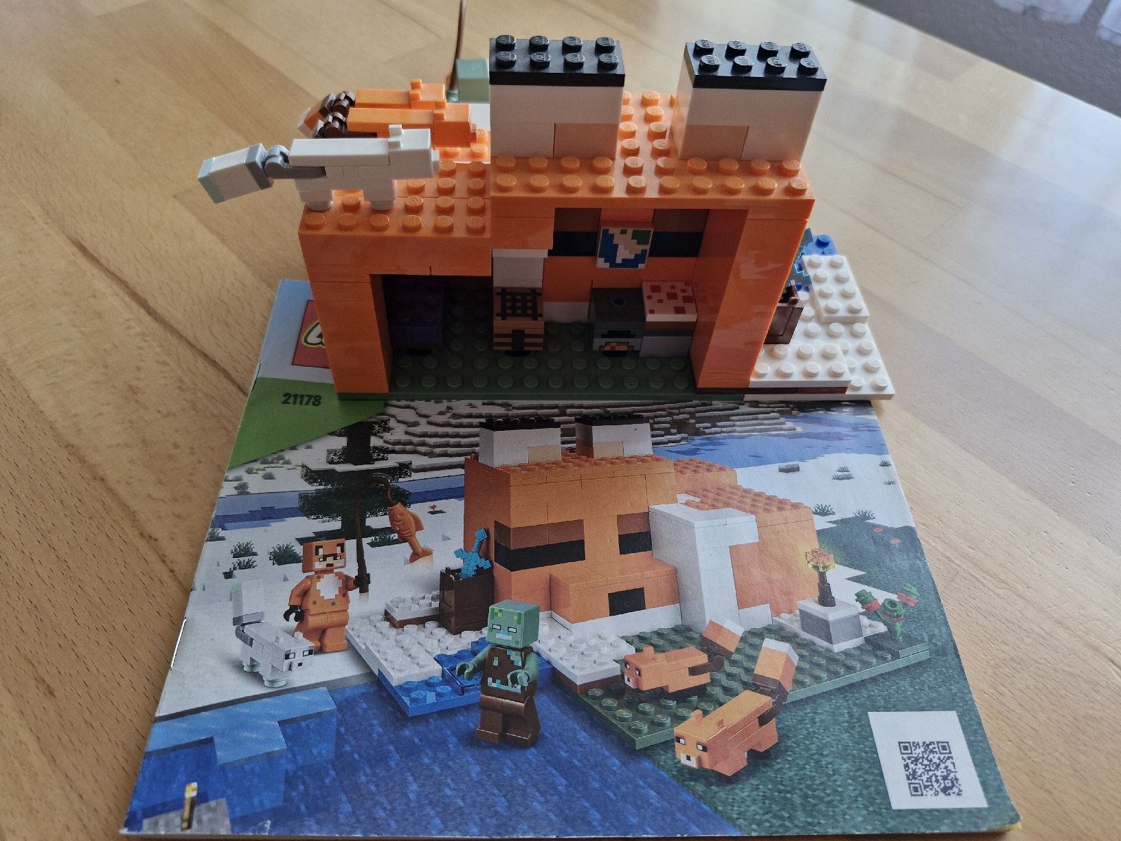 Lego Jouets: Fuchs-Lodge Minecraft  – D'occasion à Balgach par sie_zqn7 2