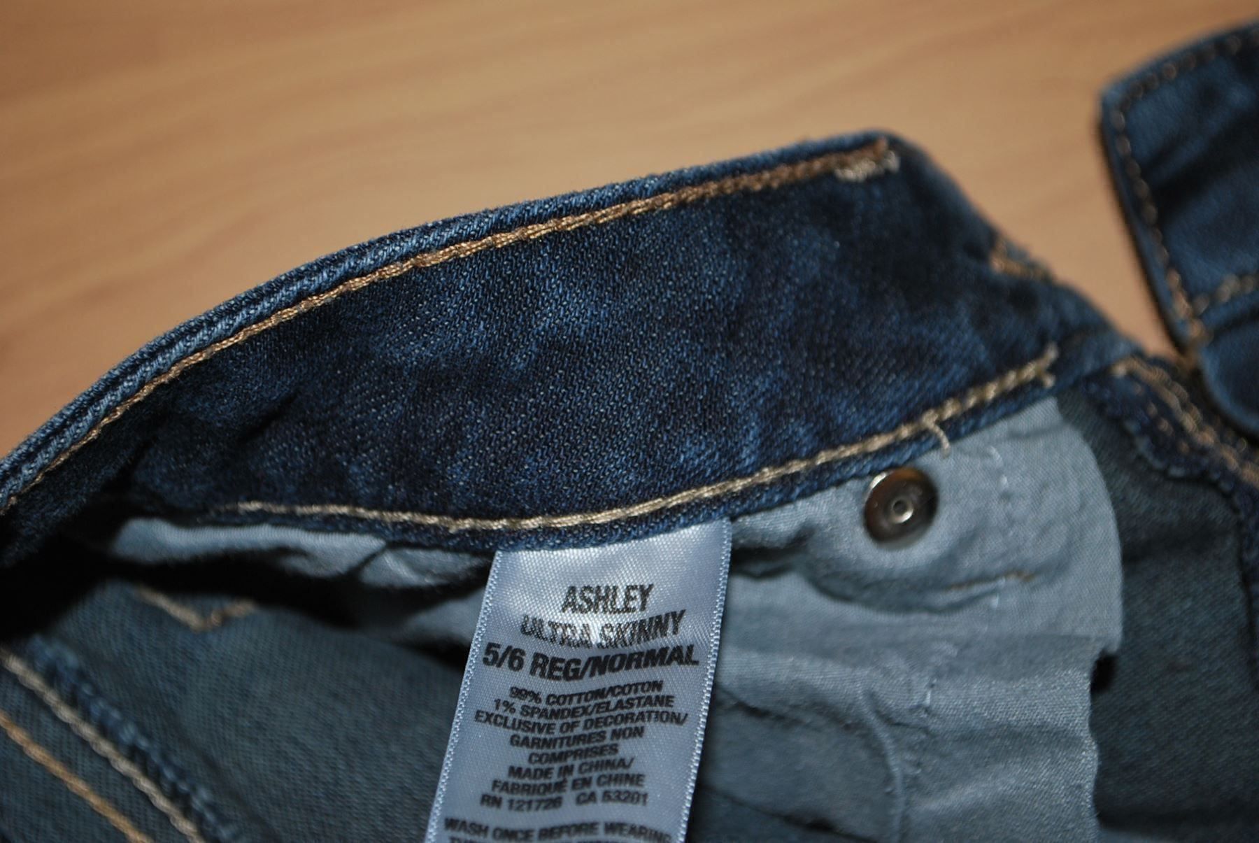 Jeans: Jeans AEROPOSTALE Taille XS – Gebraucht aus Cossonay-ville von Super-Price-Quality 7