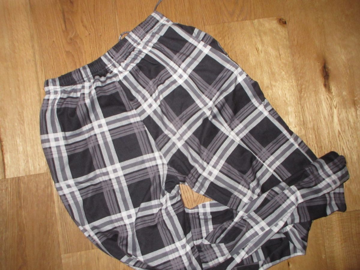 Pigiami: Pyjama Hose kariert – Usato da Chur venduto da noe_mh8b 3