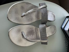 PETER KAISER Sandale Gr41 Silber (7,5)