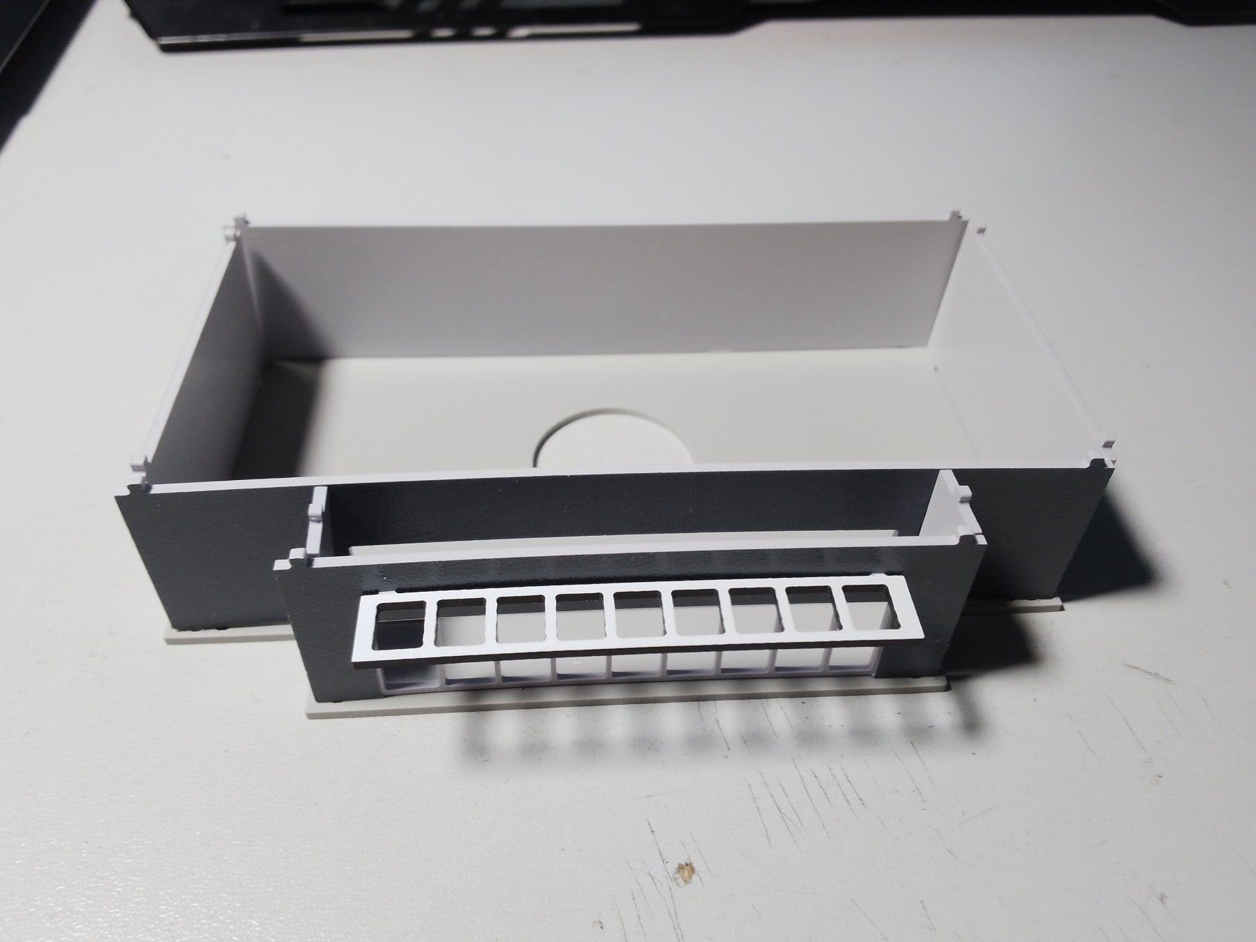 Modelleisenbahnen: Unternehmensgebäude Spur N, Bausatz – Neu und originalverpackt aus Luzern von Salefactory 2