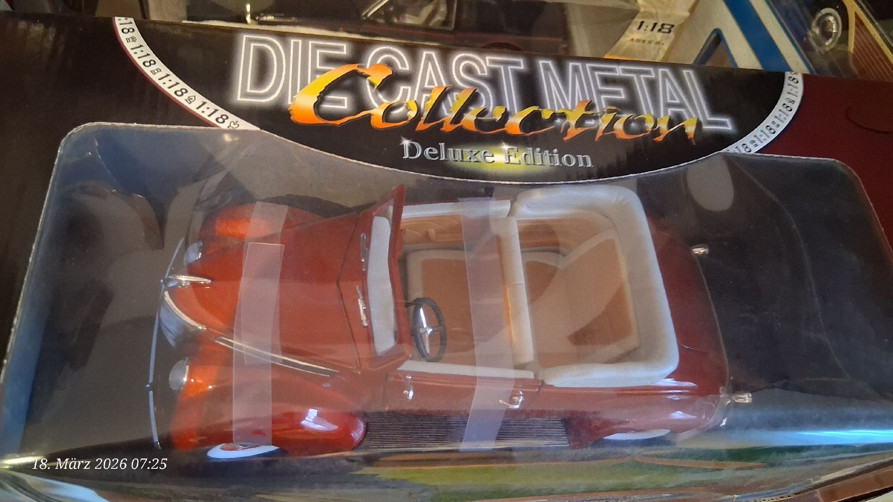 Modellini d'auto: 1:18 1937 Ford Convertible – Nuovo e nell'imballaggio originale da Wolfenschiessen venduto da 2-stroke-garage 1