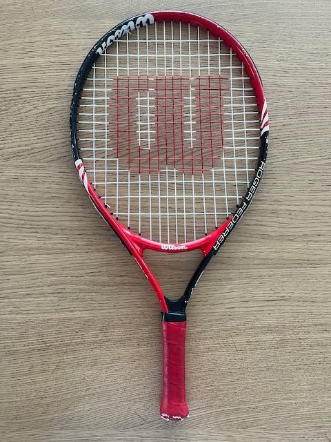 Wilson Racchette: Kinder Tennischläger - Wilson Roger Federer 21' – Usato da Sempach venduto da Andga1
