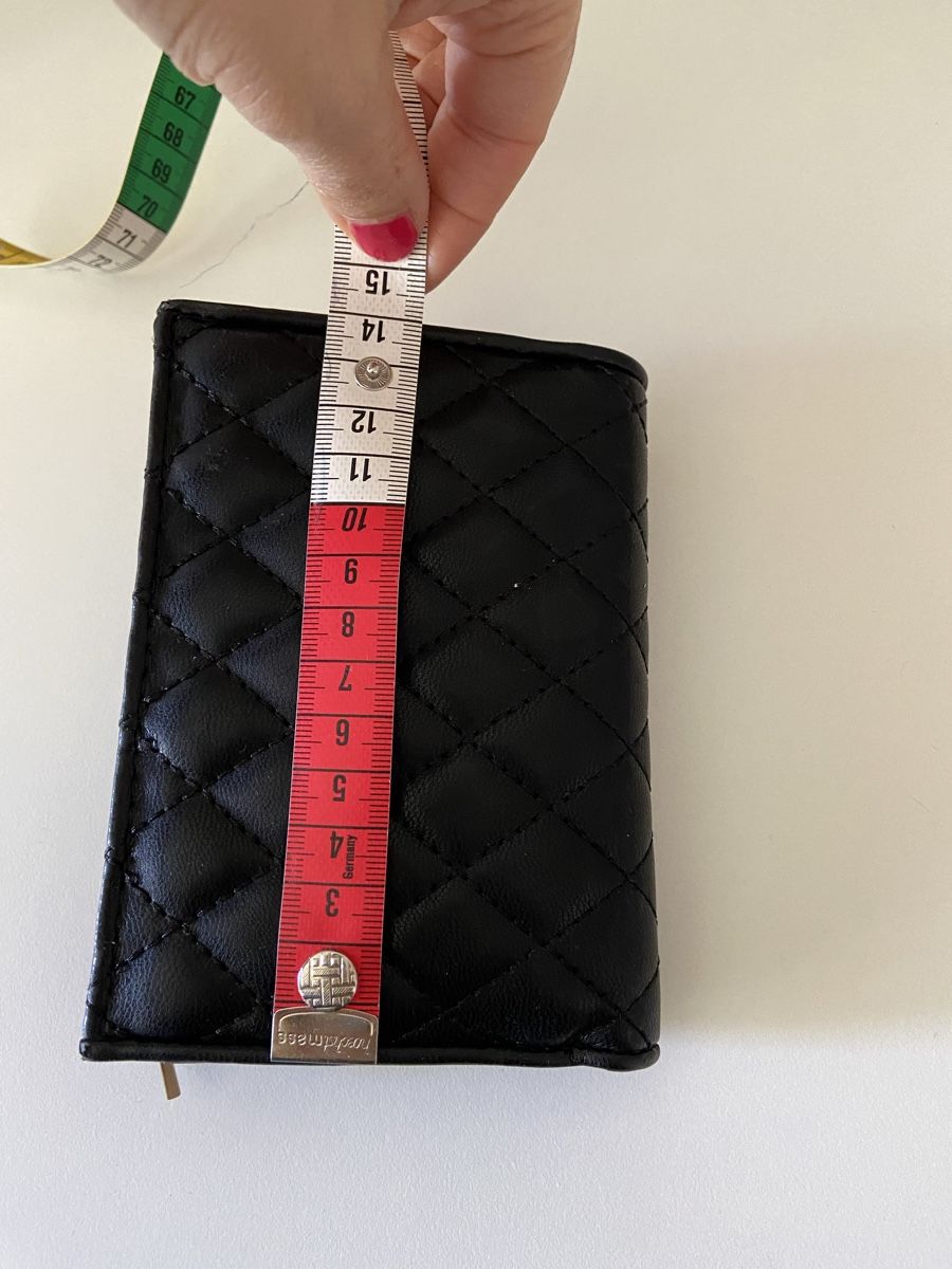 Guess Portamonete: Guess Portemonnaie – Usato da Bülach venduto da kittygismo 2
