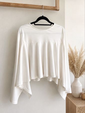 Elegantes Damenoberteil in Weiß/Creme – Gr. XXS/XS 