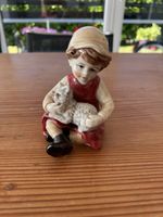 Nostalgische Goebel Figur Mädchen mit Kätzchen, top! (53)