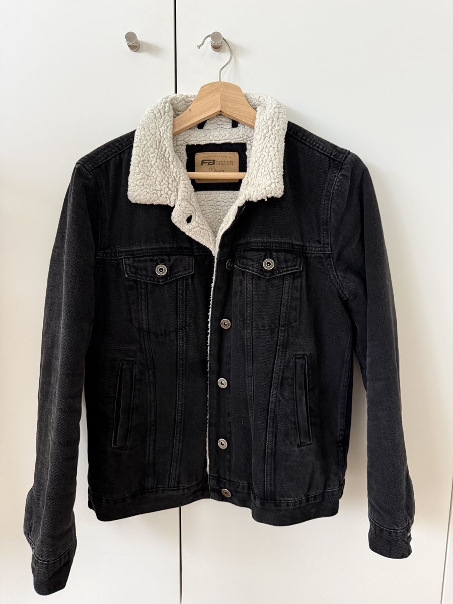Jacken: VESTE EN JEAN NOIRE DOUBLÉE – Gebraucht aus Lausanne von aly_b2bf