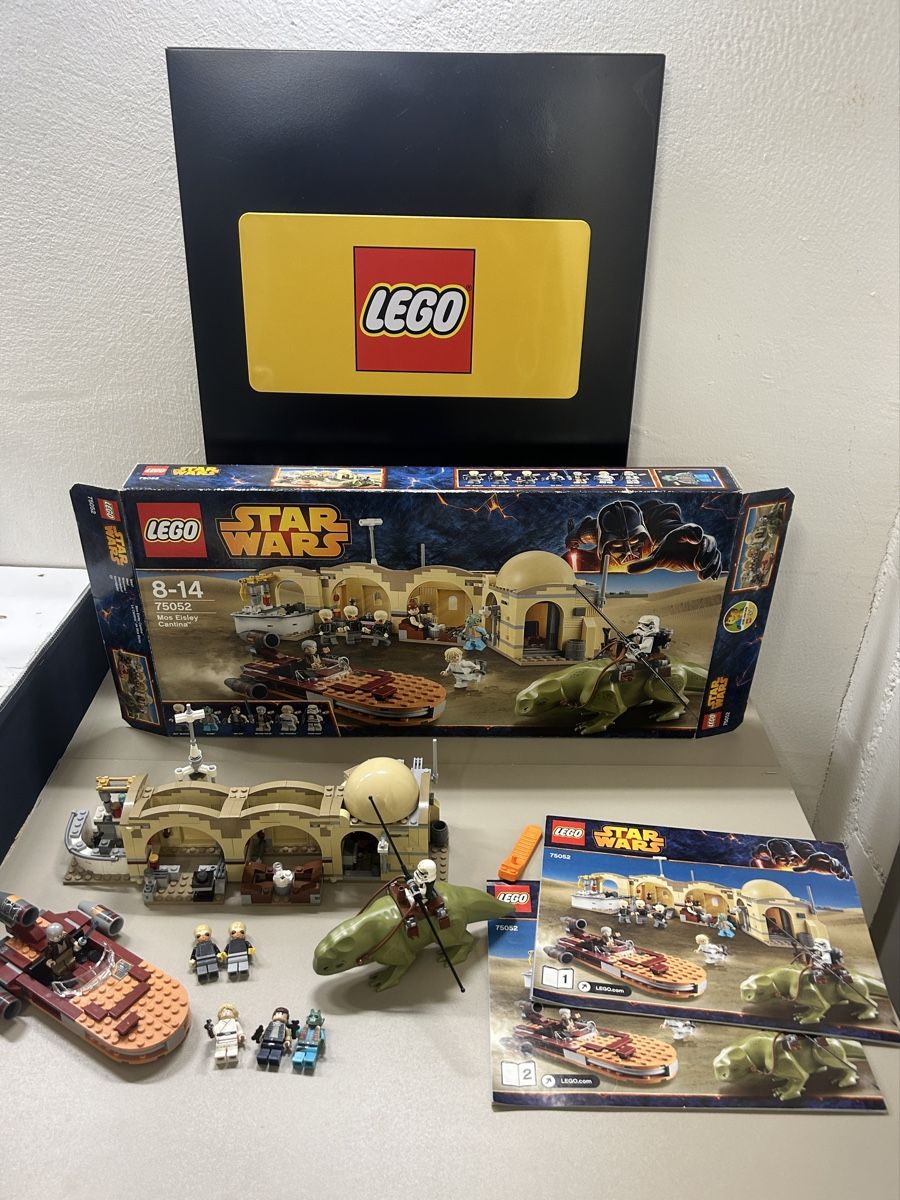 Lego Kit di costruzioni: Lego Star Wars 75052 Mos Eisley Cantina – Nuovo (secondo la descrizione) da Burgdorf venduto da Littlebricksplanet