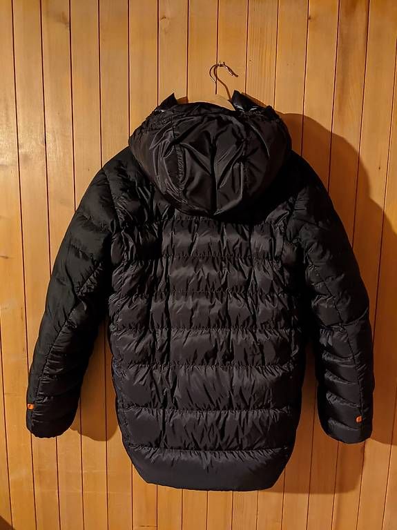 Patagonia Giacche: Patagonia Grade VII Down Parka Gr. S Gratisversand – Nuovo e nell'imballaggio originale da Innertkirchen venduto da Flir 1