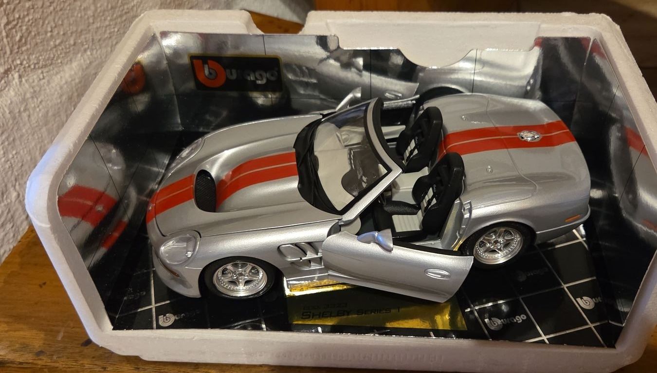Bburago Modellini d'auto: Sammlung Modellautos Burago 1/18 und 1/24 – Nuovo e nell'imballaggio originale da Winterthur venduto da Marc1023 3