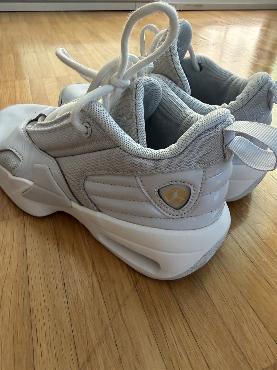 Jordan Scarpe per ragazzi: Jordan Schuhe, 36,5 – Usato da Opfikon venduto da Lui_07 2